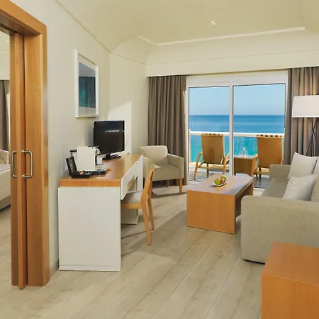 Xq帕拉赛特酒店